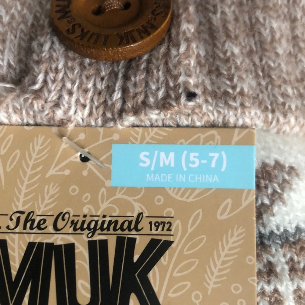 Muk Luks Tan and White Knit Women’s Cabin Socks